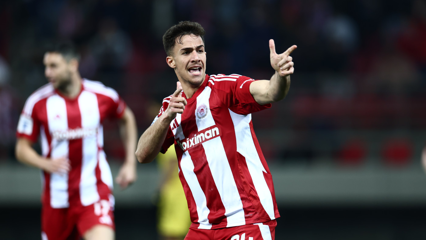 Ολυμπιακός: Αφιέρωμα από το Goal στον Κωστούλα που «σπάει» το καλούπι