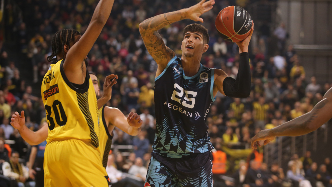 Γαβαλάς: «Παίξαμε σε μία από τις καλύτερες έδρες της Ευρώπης, περήφανος για τους παίκτες μου»