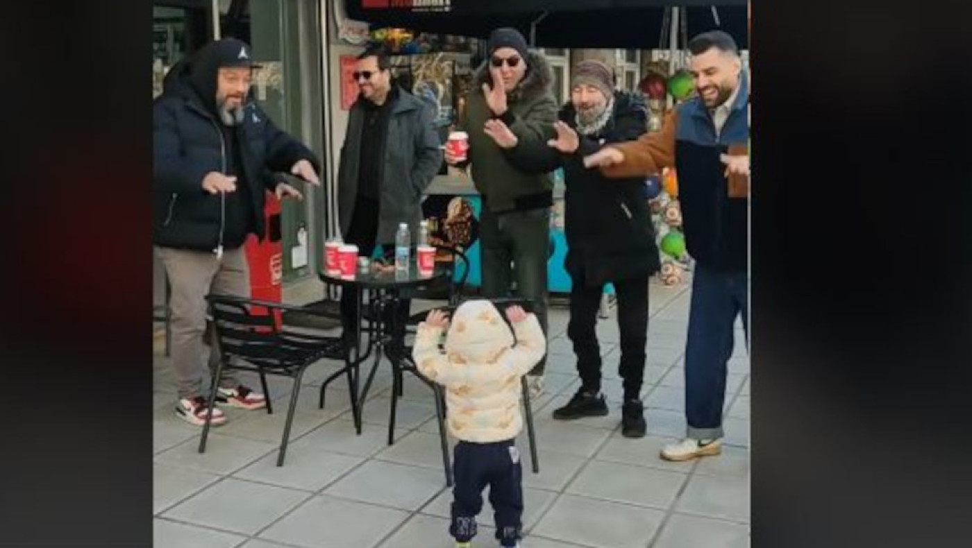 Οργανωτής κερκίδας... 17 μηνών ΠΑΟΚτσάκι! (vid)