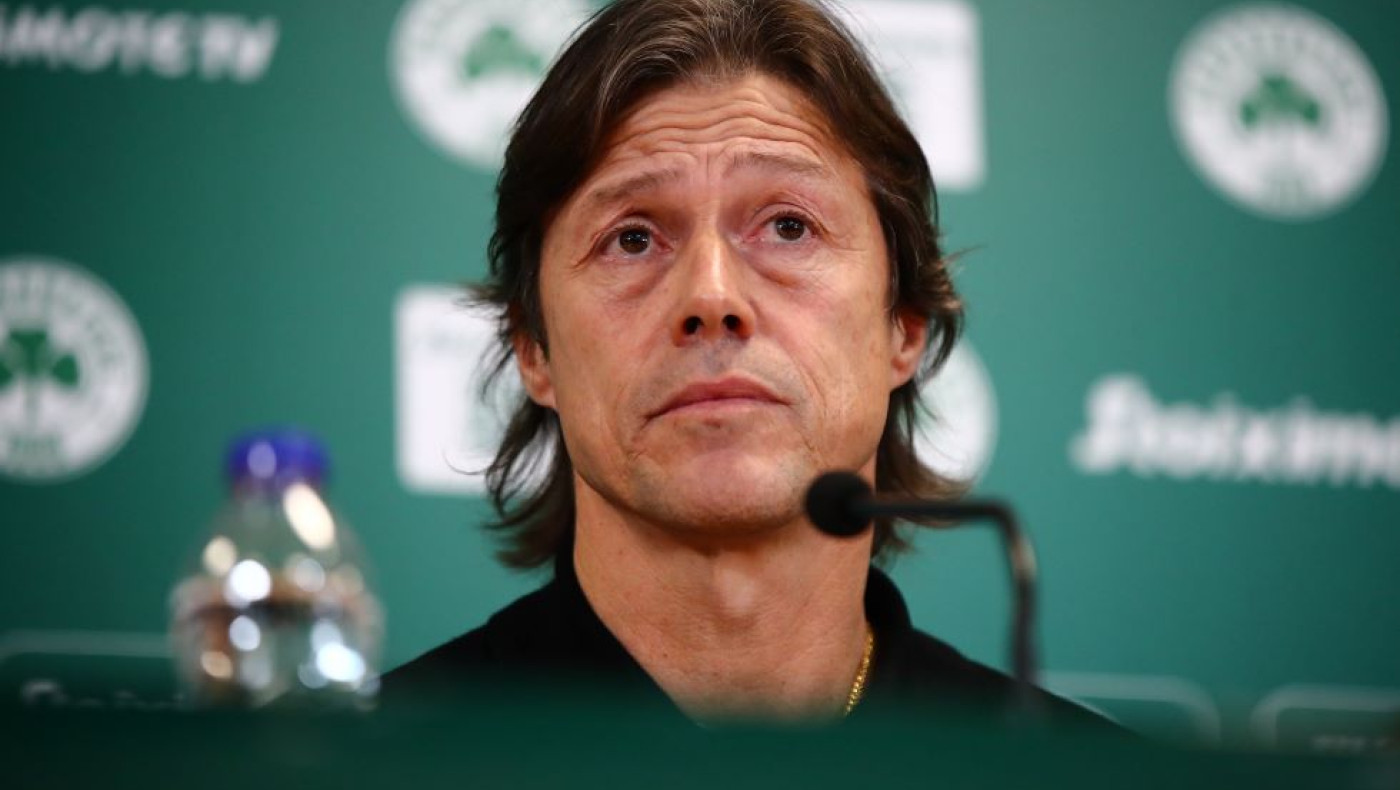 Αλμέιδα για το ενδεχόμενο αποχώρησής του: «Έχω και αξιοπρέπεια...»