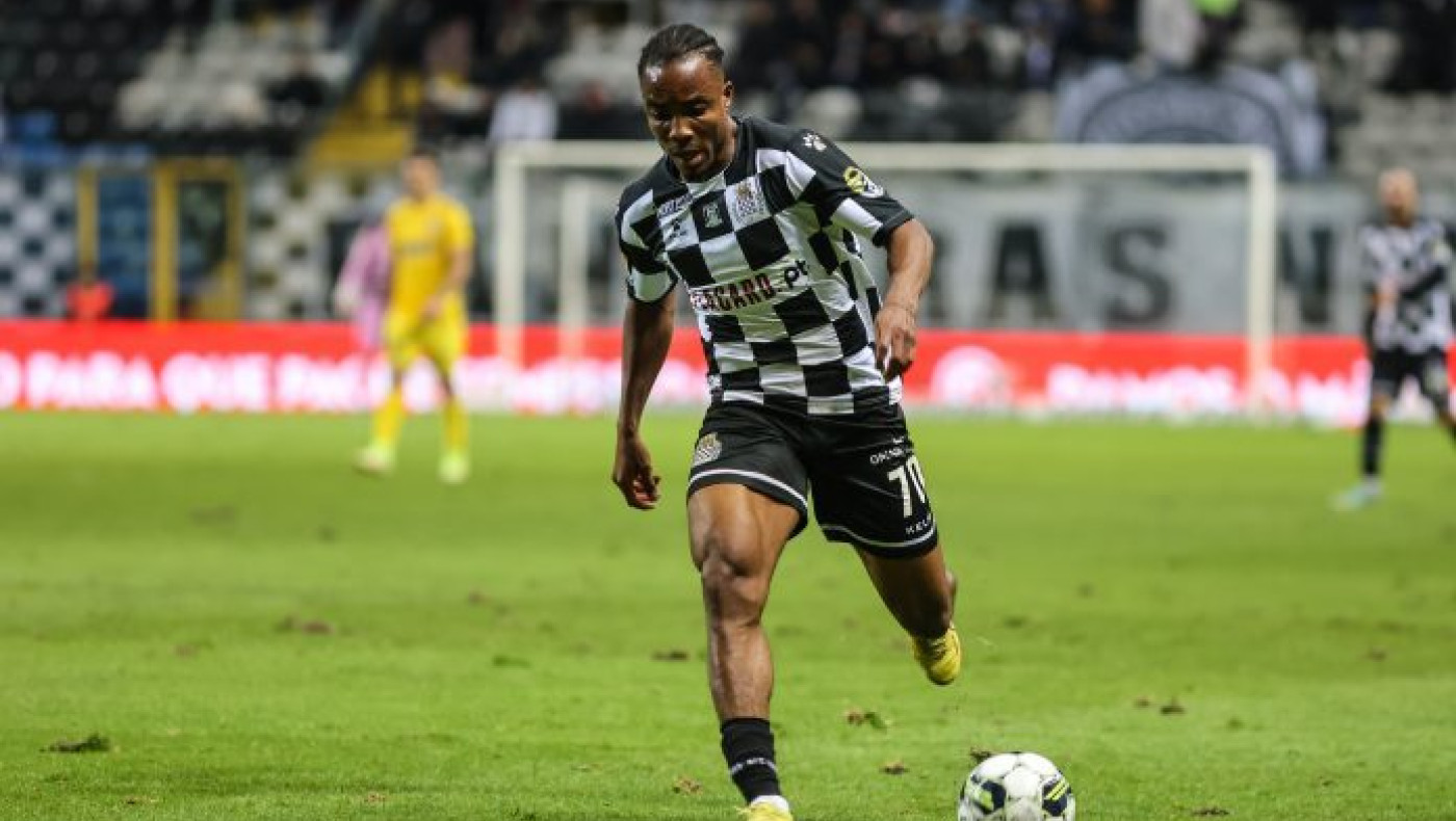 Ολυμπιακός: Συμφώνησε με την Μποαβίστα για τον Ονιεμαέτσι