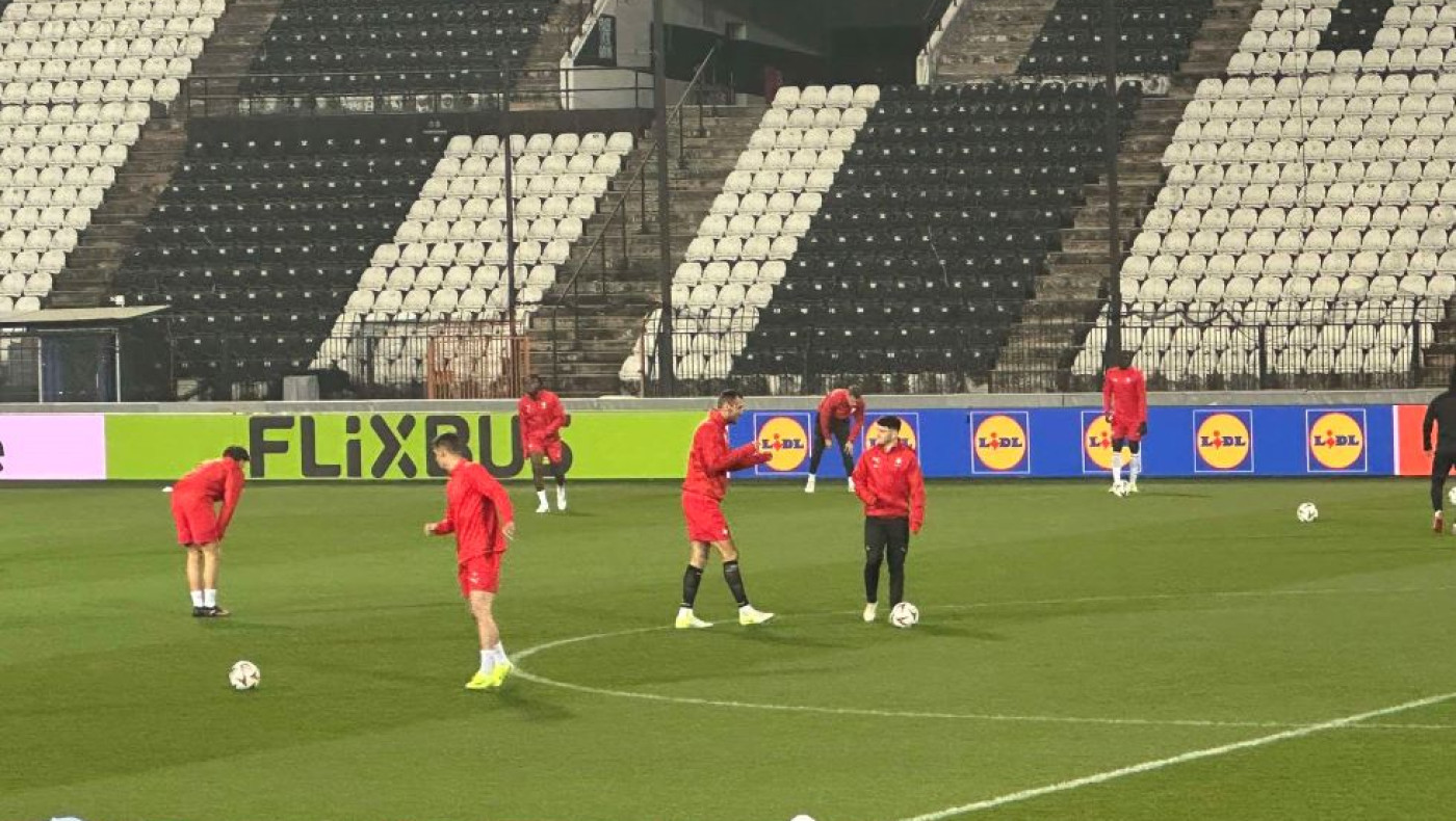 ΠΑΟΚ-Σλάβια: Πάτησαν τον αγωνιστικό χώρο της Τούμπας οι Τσέχοι-Με τον κόσμο τους στο κρίσιμο παιχνίδι