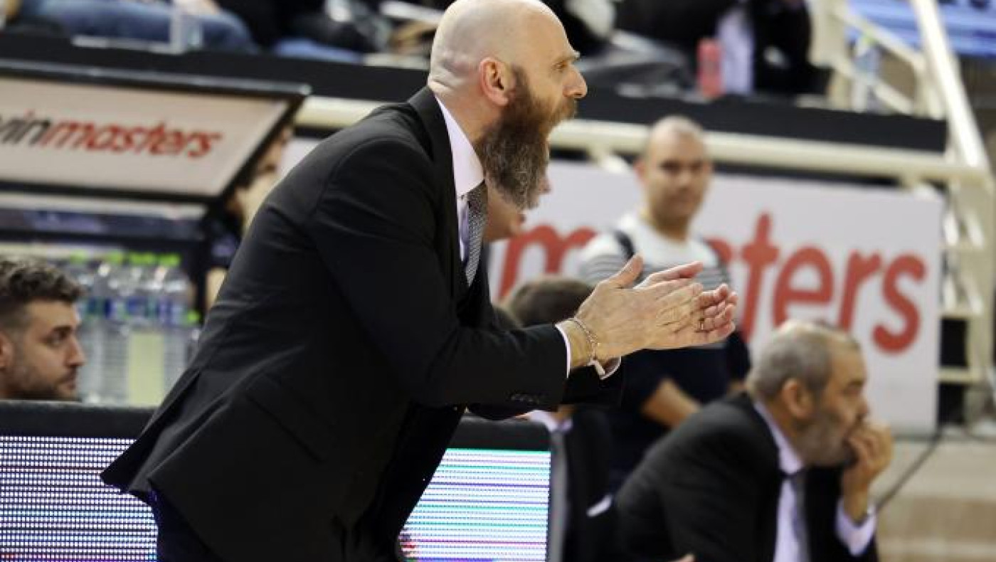 Ο Καντσελιέρι υποκλίθηκε στον Κατσίβελη