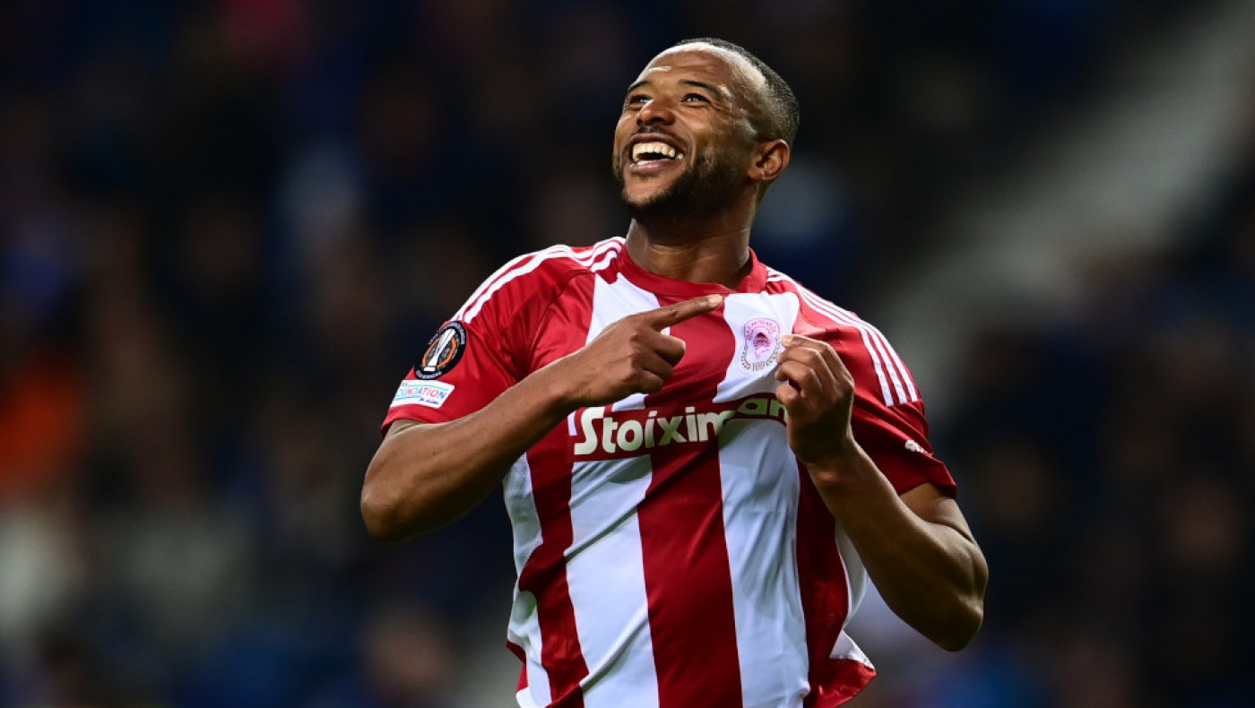 Ο killer Ελ Κααμπί τιμώρησε την Πόρτο και ο Ολυμπιακός βλέπει οκτάδα