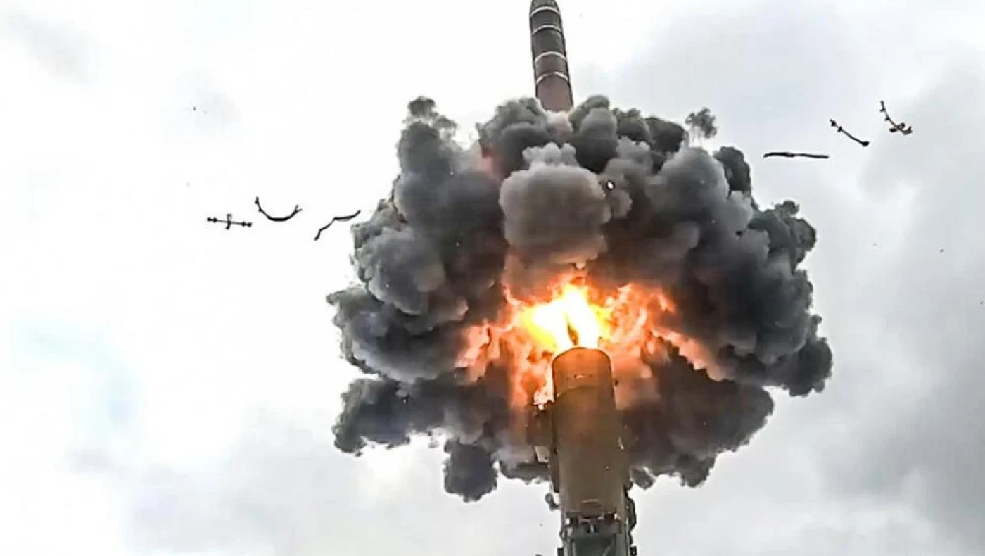 Χαιρετισμούς από τον Πούτιν: Υπάρχουν αρκετοί πύραυλοι "Oreshnik" για όποιον θέλει