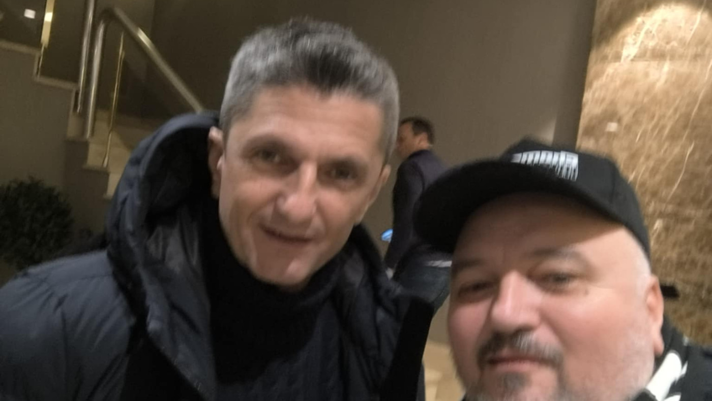 ΠΑΟΚ: Έφθασε η αποστολή στο ξενοδοχείο, υποδοχή από φίλους της ομάδας (video, Photo)