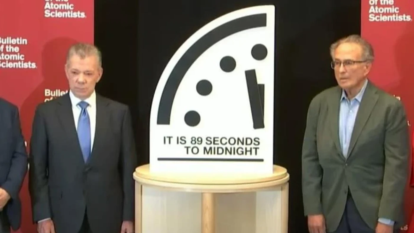 «Ρολόι της Αποκάλυψης»: Γυρνάει σήμερα τους δείκτες του - Πιο κοντά από ποτέ στα μεσάνυχτα