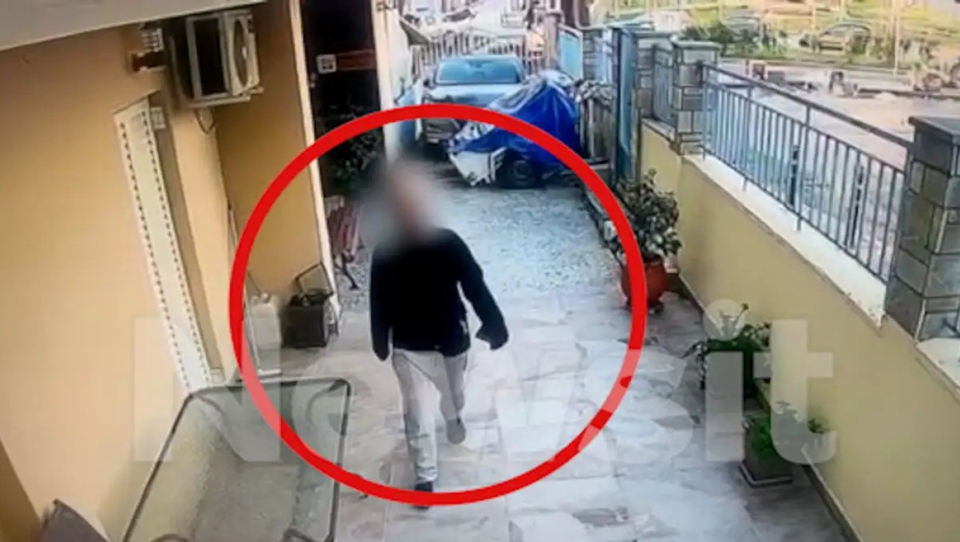 Θεσσαλονίκη-Βίντεο ντοκουμέντο: Έβαλε διαρρήκτη να μπουκάρει στο σπίτι του πρώην της!