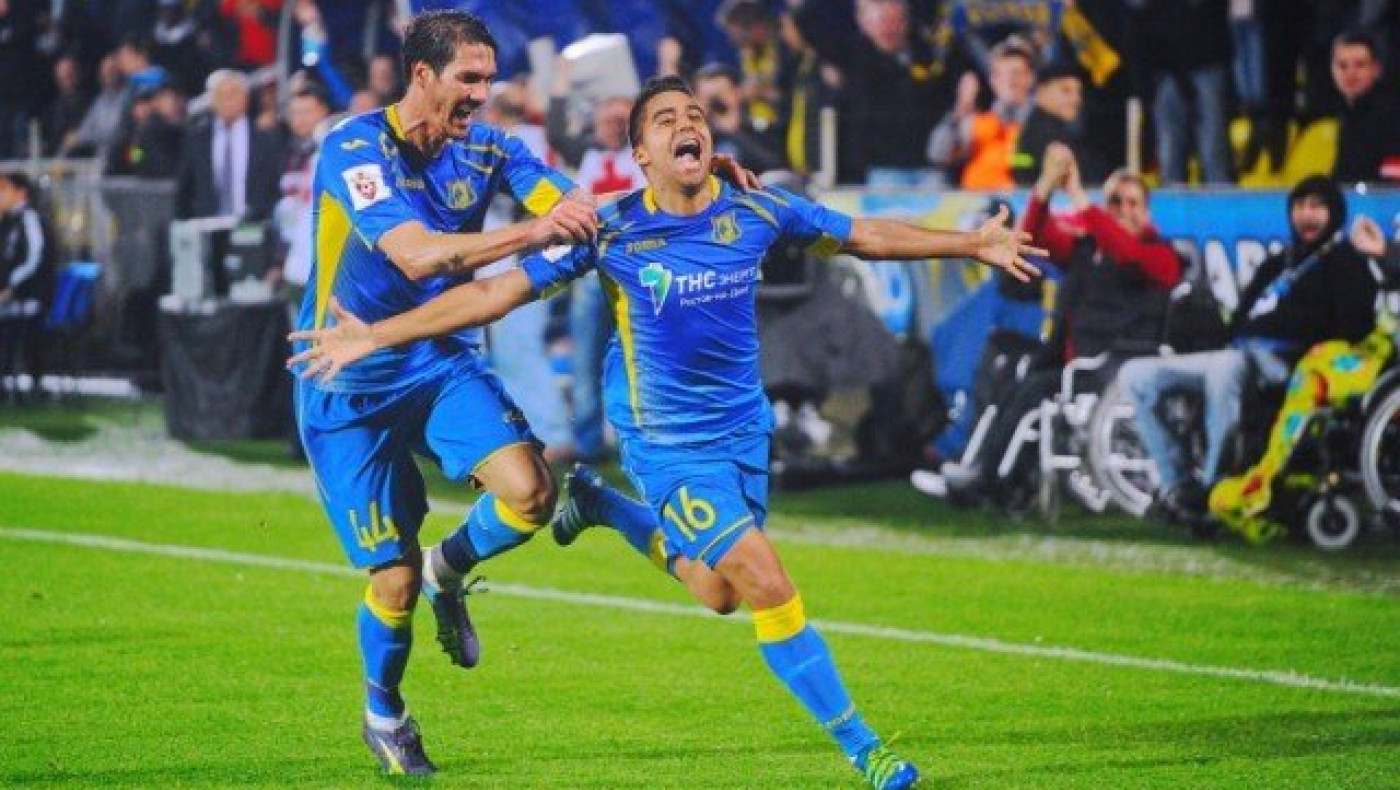 Έτσι «κάρφωσε» ο Νομπόα τον          Άγιαξ! (video)