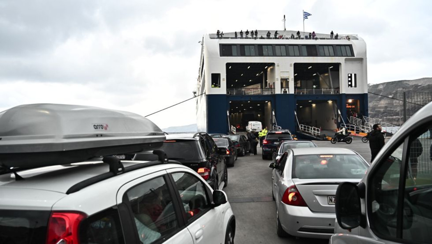 Σαντορίνη-Ομάδα ανέβαλε τις προπονήσεις της: Όπου φύγει-φύγει οι παίκτες της