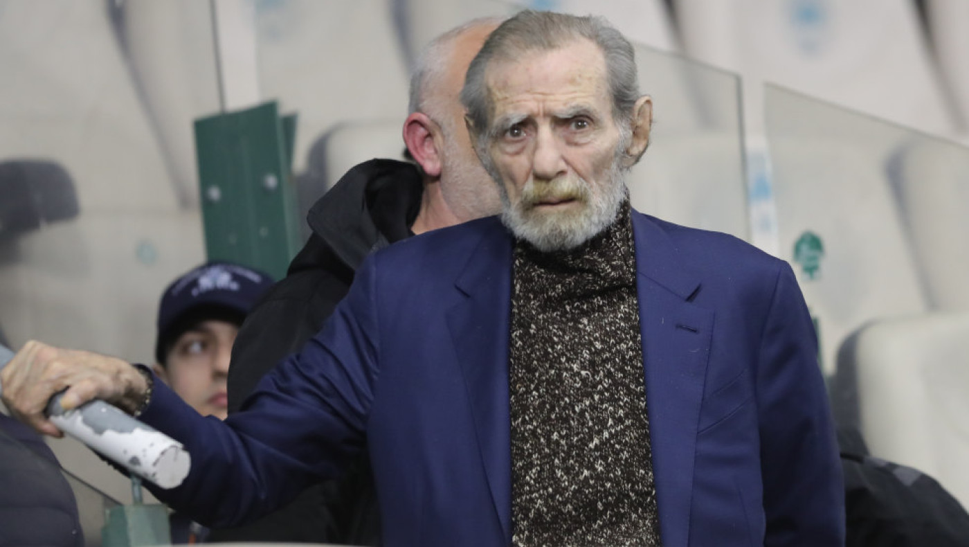 Κουμπάροι Γιώργος Βαρδινογιάννης και Παύλος Ντε Γκρες στον γάμο της χρονιάς