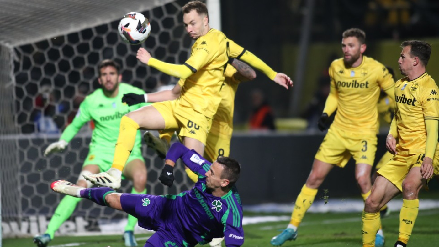 Αμυντική σταθερότητα και νικηφόρο σερί: Ο Άρης κρατάει το μηδέν για 4ο συνεχόμενο ματς