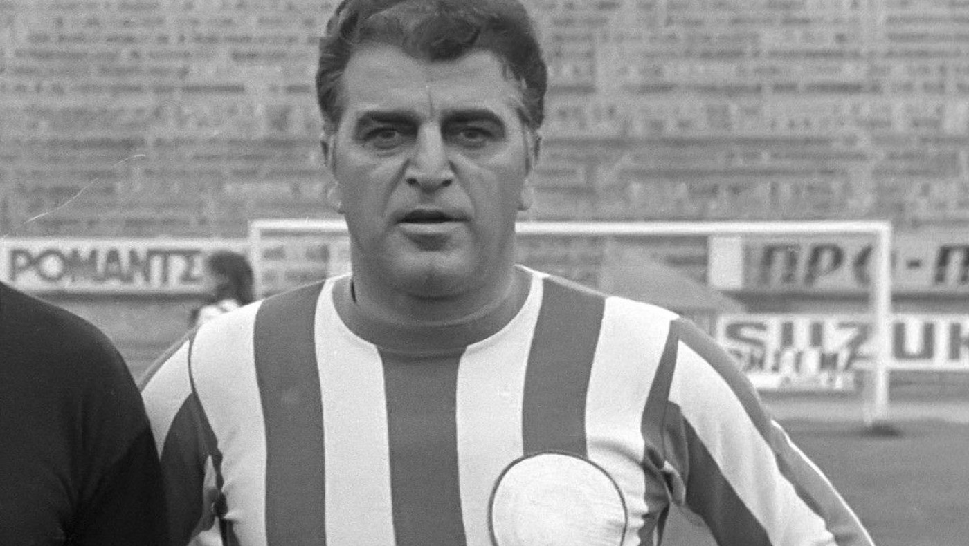 Ολυμπιακός: Νοσηλεύεται με λοίμωξη του αναπνευστικού ο Σάββας Παπάζογλου