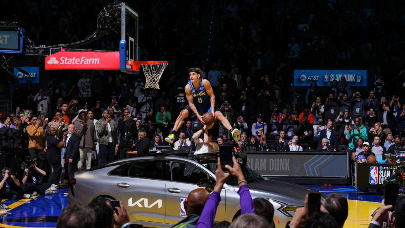 Άριστα 10': Το κάρφωμα του Μακ ΜακΚλάνγκ που του χάρισε το βραβείο στο NBA - All Star