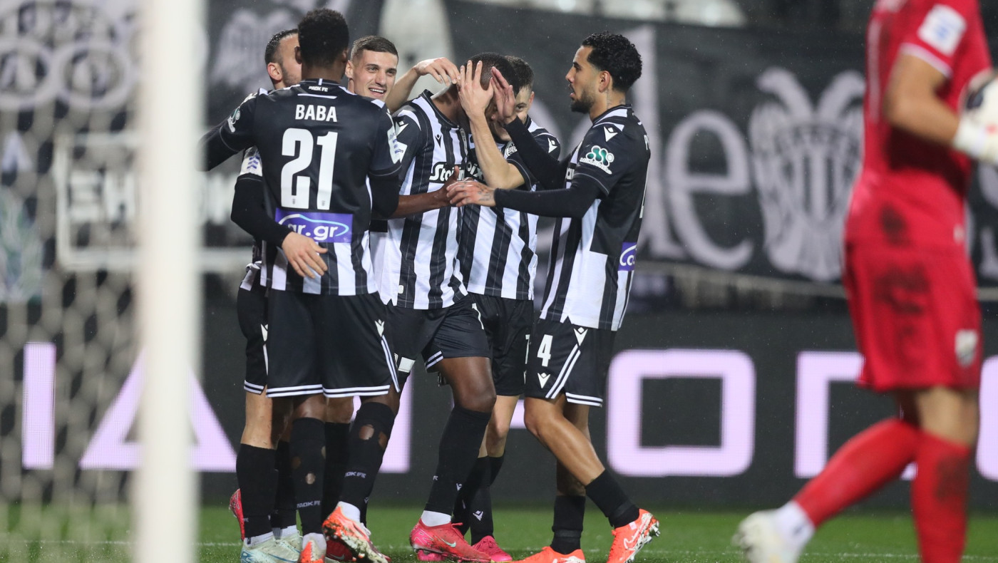 ΠΑΟΚ-Η παρακάμερα: Η αποθέωση Κωνσταντέλια, Τάισον και ο... χορός στη βροχή