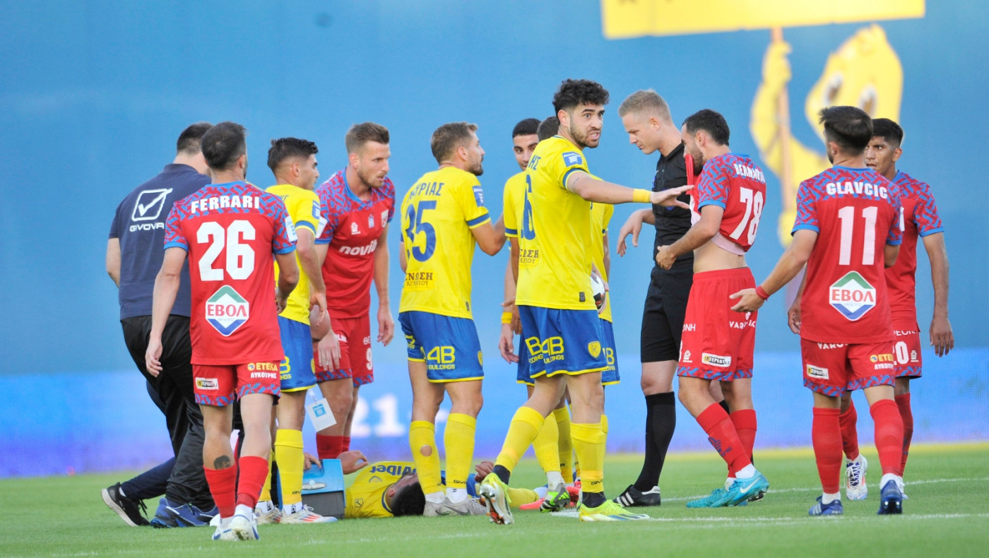 ΗΡΑΚΛΗΣ - ΑΕΛ: Τα... ντοκουμέντα που «καίνε» τον διαιτητή Τσέτσιλα