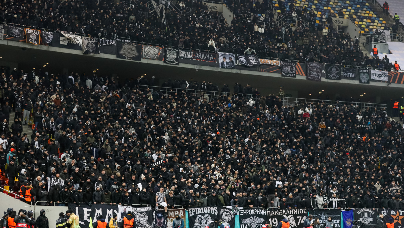 Η απολογία των παικτών του ΠΑΟΚ στον κόσμο και η...αποθέωση (vid)