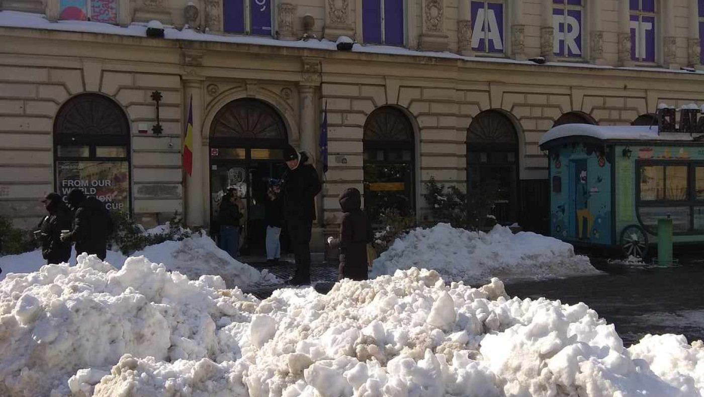 Χιόνι παντού σε όλη την πόλη του Βουκουρεστίου