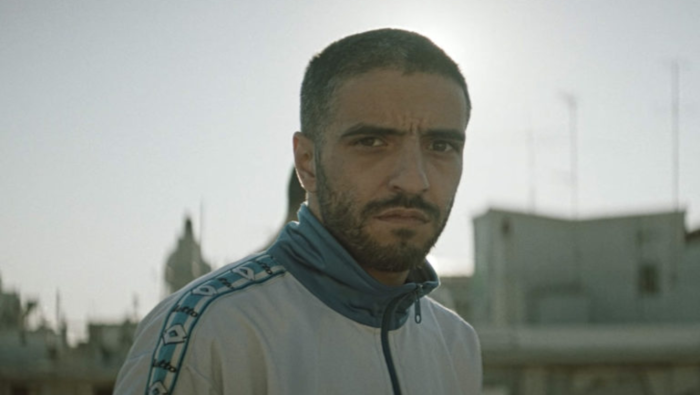 ΛΕΞ: Όταν... διαγράφει, κάτι ετοιμάζει