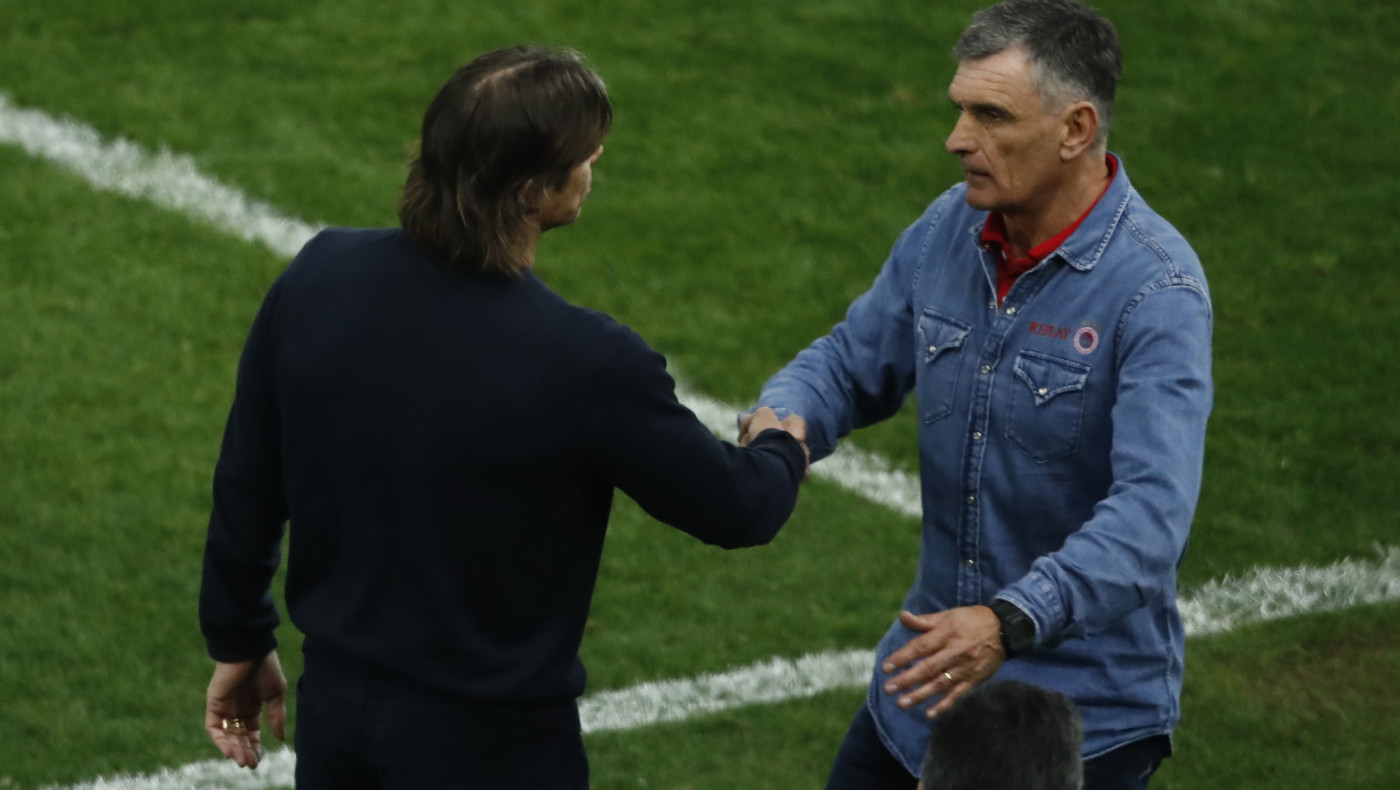 Εκκωφαντικά μηνύματα από το «Βατερλό» της ΑΕΚ και το «στριπτίζ» του Αλμέιδα