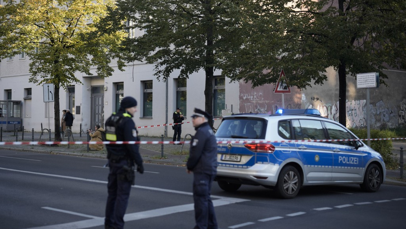 Γερμανία: Βίντεο με το αυτοκίνητο που έπεσε πάνω σε πλήθος στο Μανχάιμ