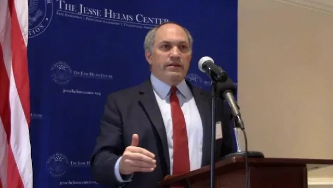 Μάικλ Ρούμπιν: «Η Ελλάδα κινδυνεύει να χάσει το μισό Αιγαίο αν συνεχίσει να υποχωρεί»