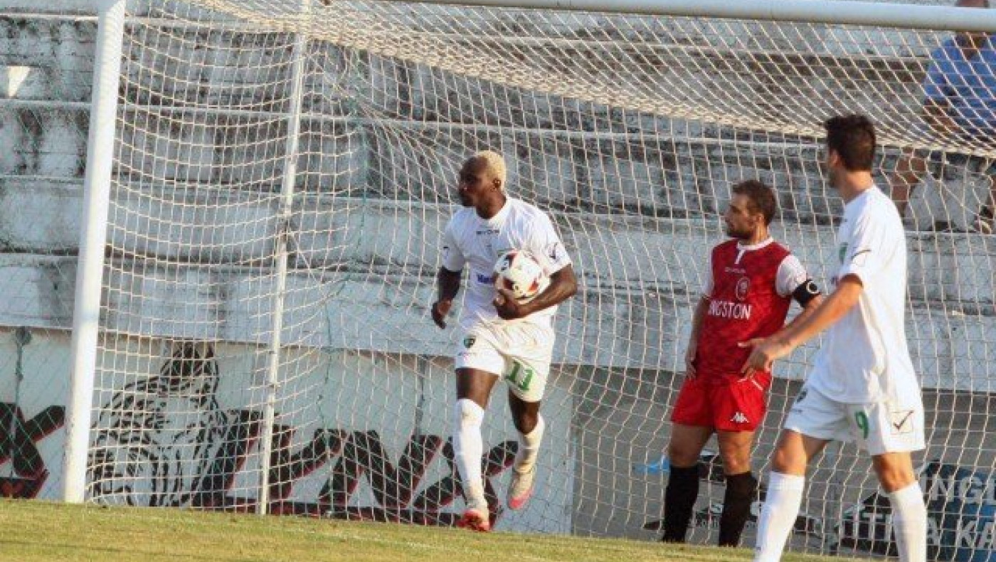 Οι σπαρταριστές ατάκες του Ογκουνσότο στο Metropolis 95.5 (audio)