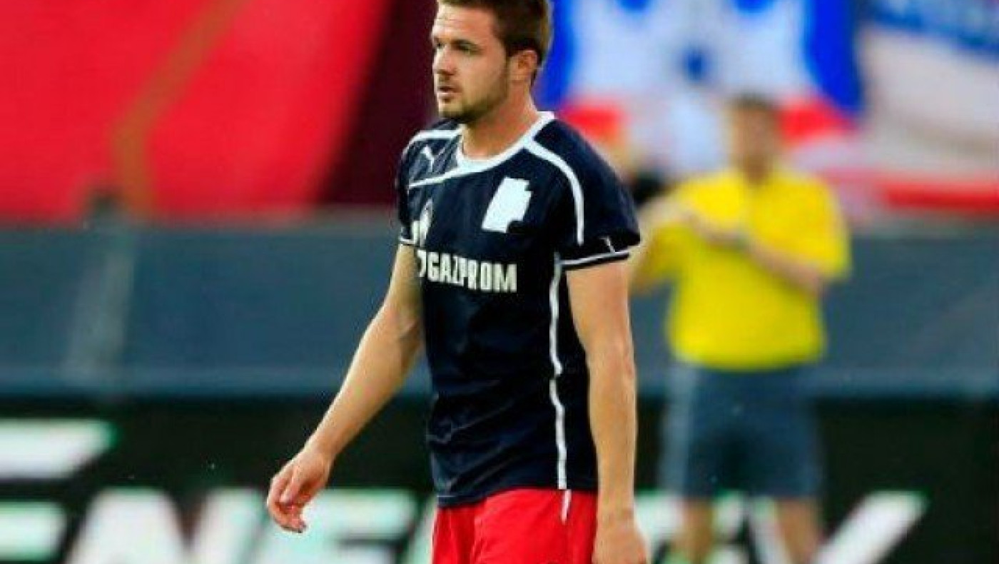 Ανακοινώνει        Στέβιτς      ο       Πανσερραϊκός