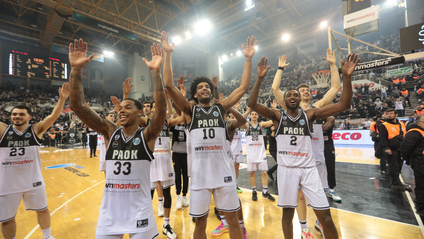 Τρελό πάρτι στο «Παλατάκι» μετά την πρόκριση του ΠΑΟΚ επί της Φριμπούρ