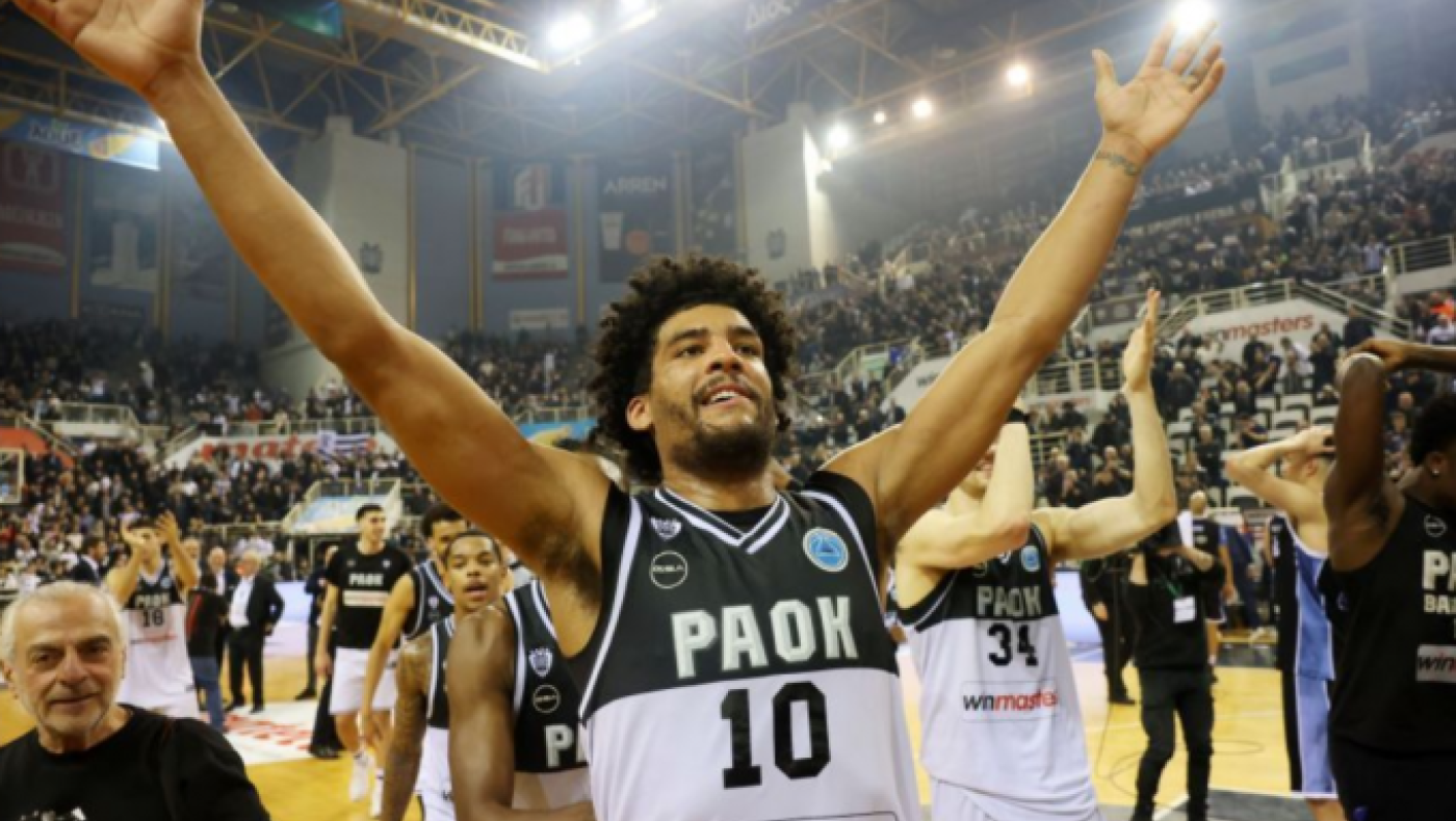 Φόρεστερ: «Είναι μία ατμόσφαιρα που ονειρεύεσαι να παίξεις από παιδί»