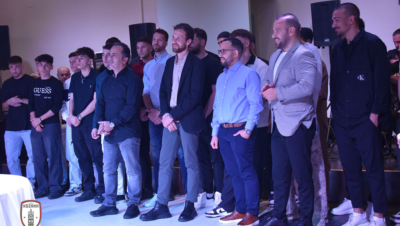 Ο ετήσιος χορός της Κοζάνης ένωσε το παρελθόν με το μέλλον - Φωτορεπορτάζ