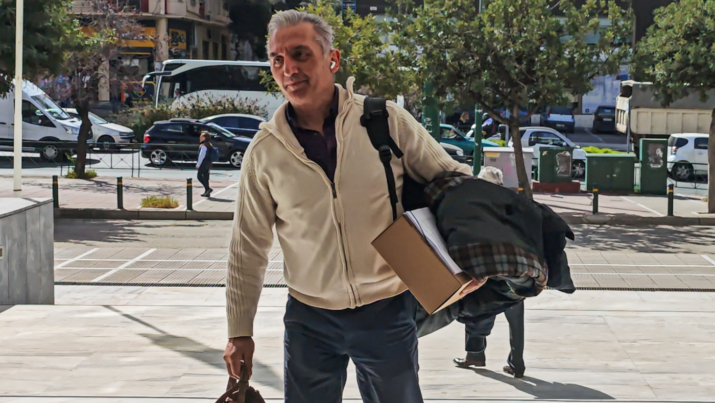 Τέμπη: Νέες μηνύσεις συγγενών κατά Τασούλα, Σπίρτζη και Καραμανλή