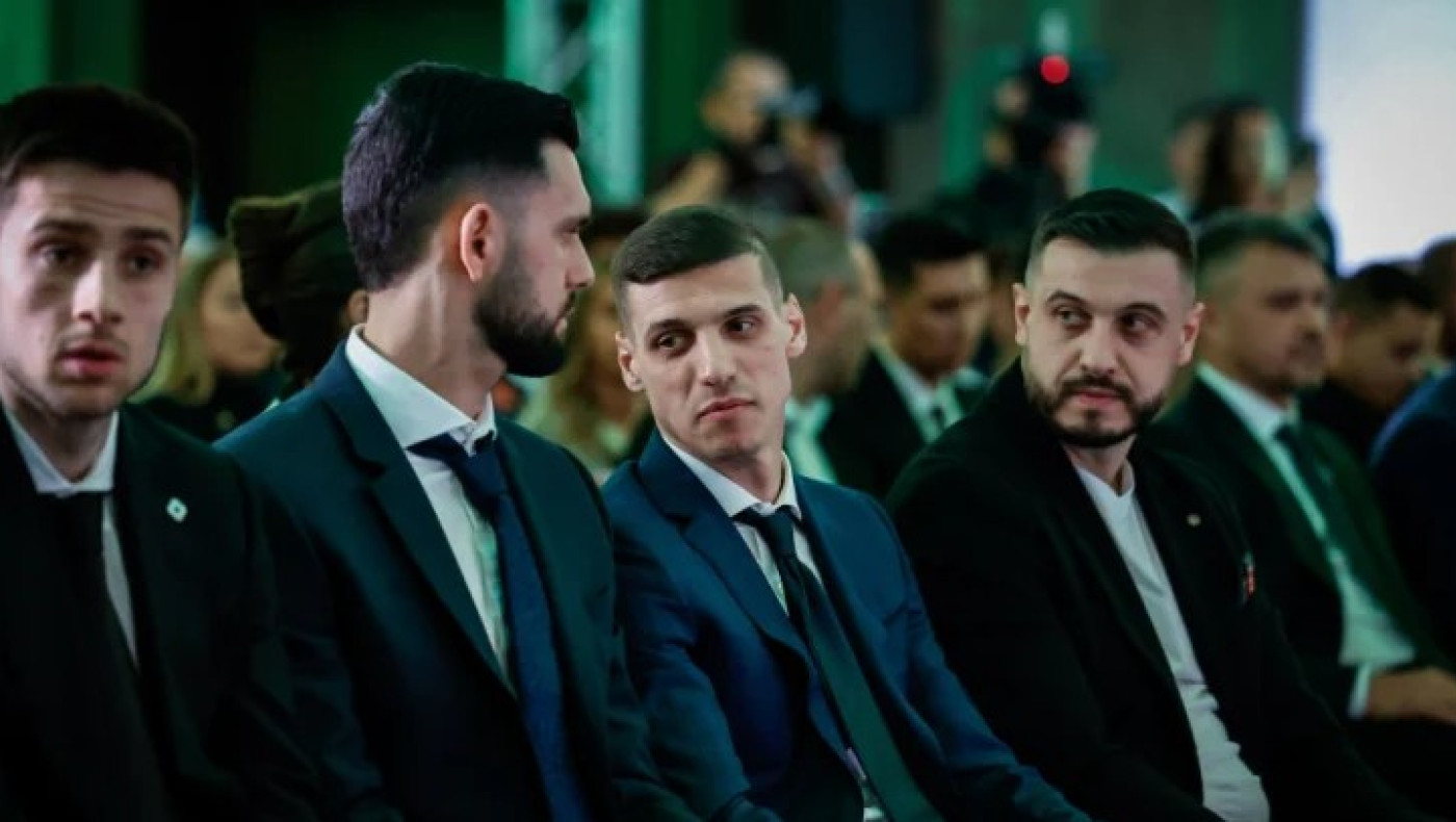 Ο Ντεσπόντοφ φτάνει τον Στόιτσκοφ: Γκάλοπ τον δίνει νικητή για παίκτη της χρονιάς!