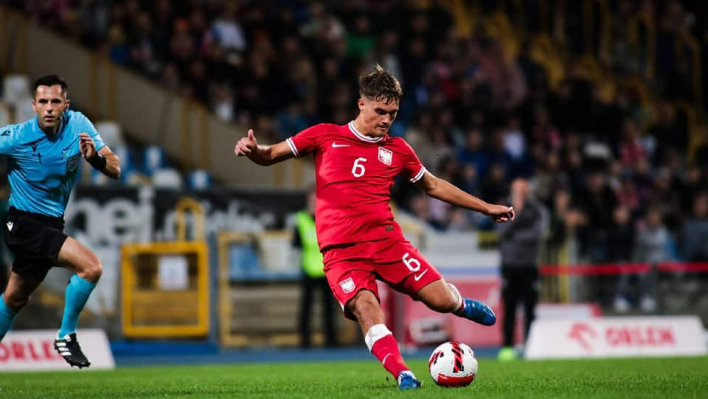 Μαξ Σνάουτσνερ: Γκολ και νίκη με την εθνική Πολωνίας