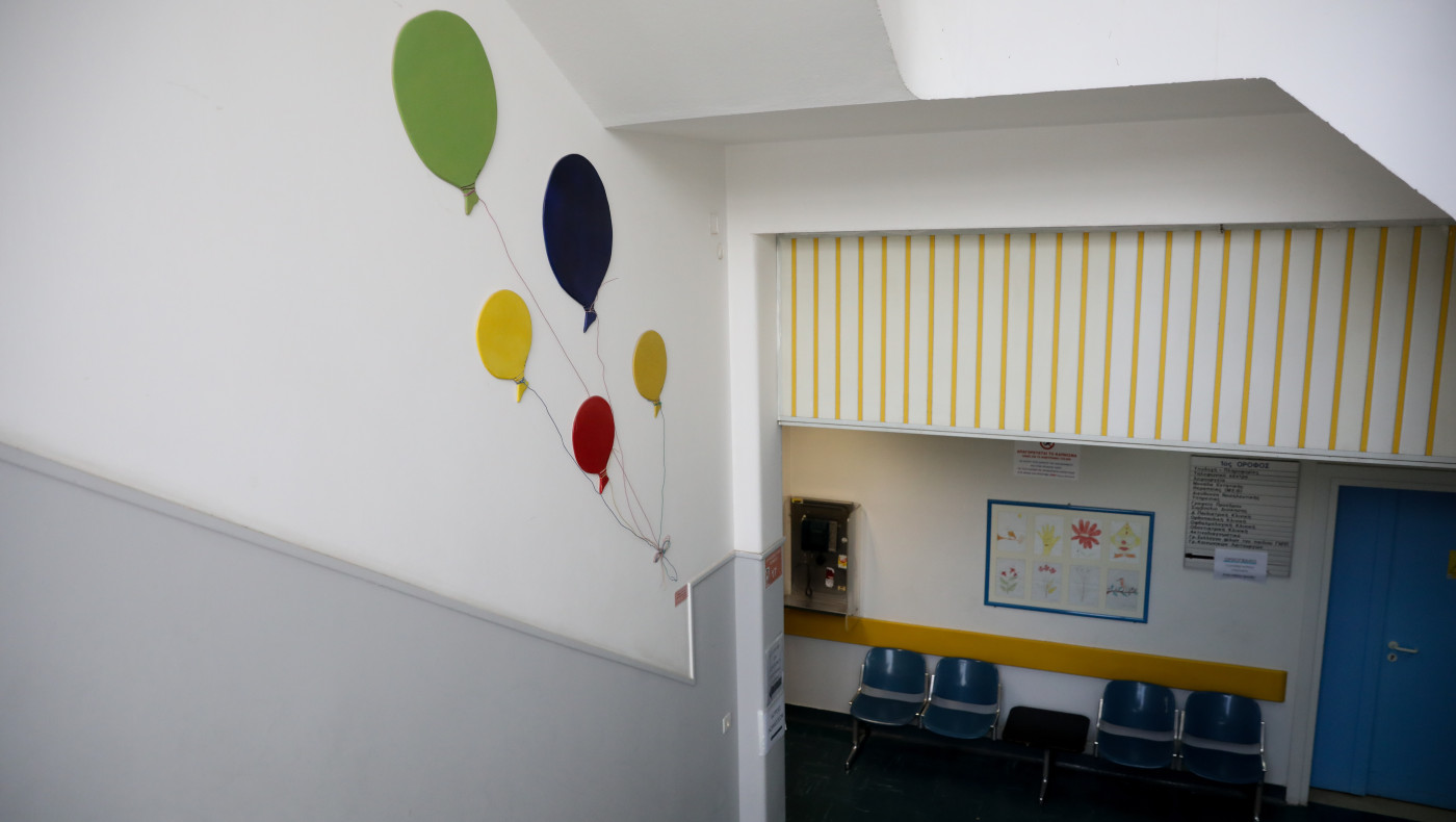 Λάρισα: Μάχη για τη ζωή του δίνει ο 9χρονος που πνίγηκε από πορτοκάλι