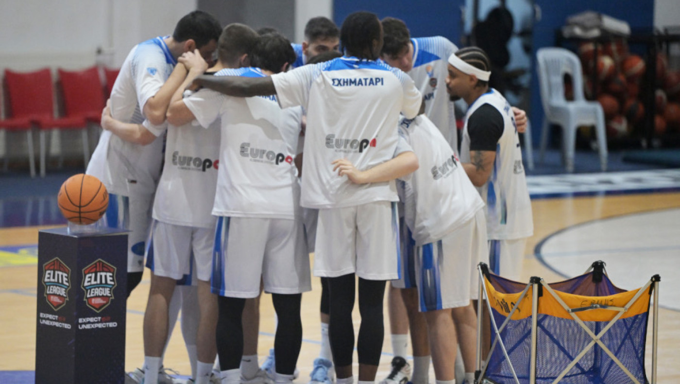 Ερμής Σχηματαρίου:  Υπόκλιση και αποθέωση στον μικρό Παναγιώτη Τζαβέλλα