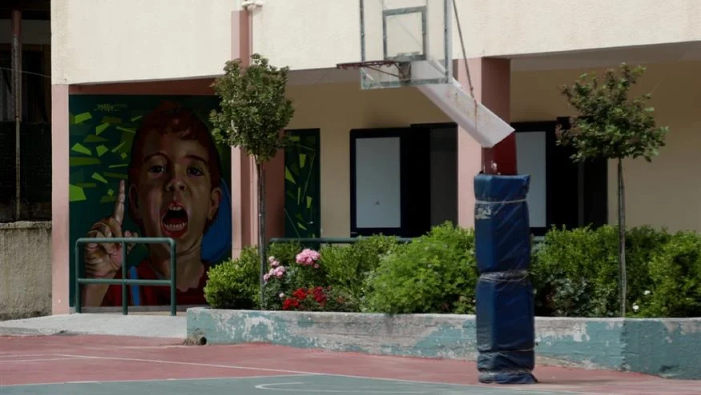 Αναστάτωση στα Χανιά: Μαθητής έβγαλε πιστόλι κρότου από την τσάντα του