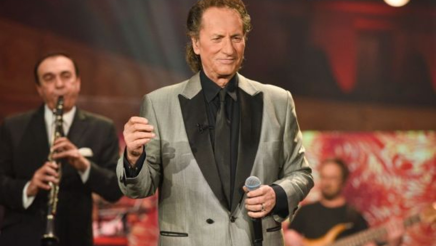 Μάκης Χριστοδουλόπουλος: Κυκλοφορεί με τον προσωπικό του... ξεματιαστή