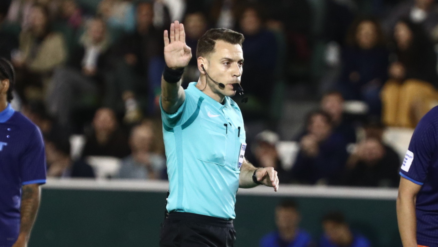 Athens Kallithea: «Ντροπή για τη Super League η διαιτησία Βεργέτη!»