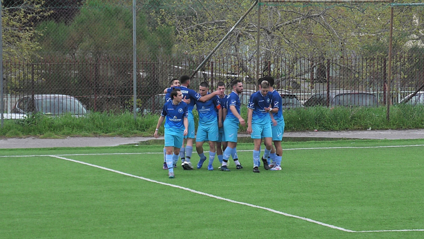 Φωτορεπορτάζ: Πρωτιά για τη Νικόπολη (πρώτη και δεύτερη ομάδα)