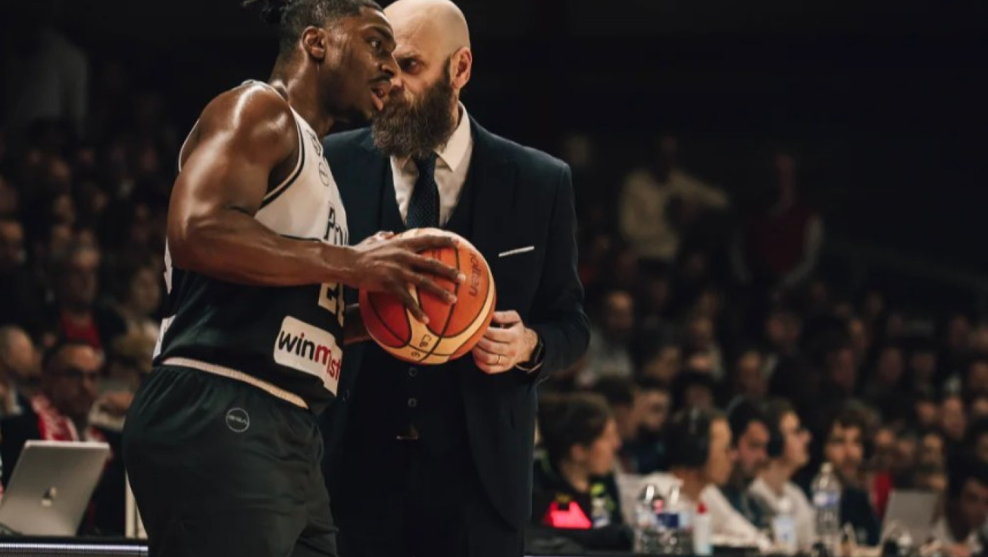 Τρομερή στιγμή - Μπάρτλεϊ:  Είσαι ο καλύτερος κόουτς που είχα ποτέ - Καντσελιέρι: Είστε η καλύτερη ομάδα στο καλύτερο μέρος που προπόνησα ποτέ