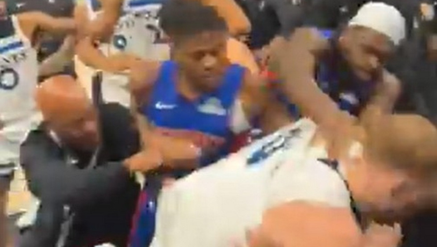 ΝΒΑ: Ξύλο με επτά αποβολές στο Πίστονς-Τίμπεργουλβς