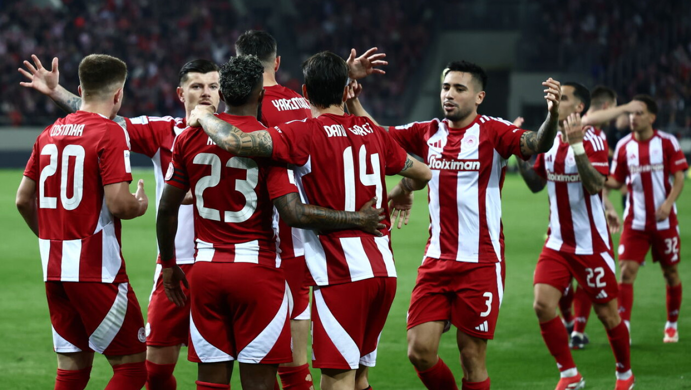 Έγραψε ιστορία ο Κωστούλας στο Ολυμπιακός-Παναθηναϊκός