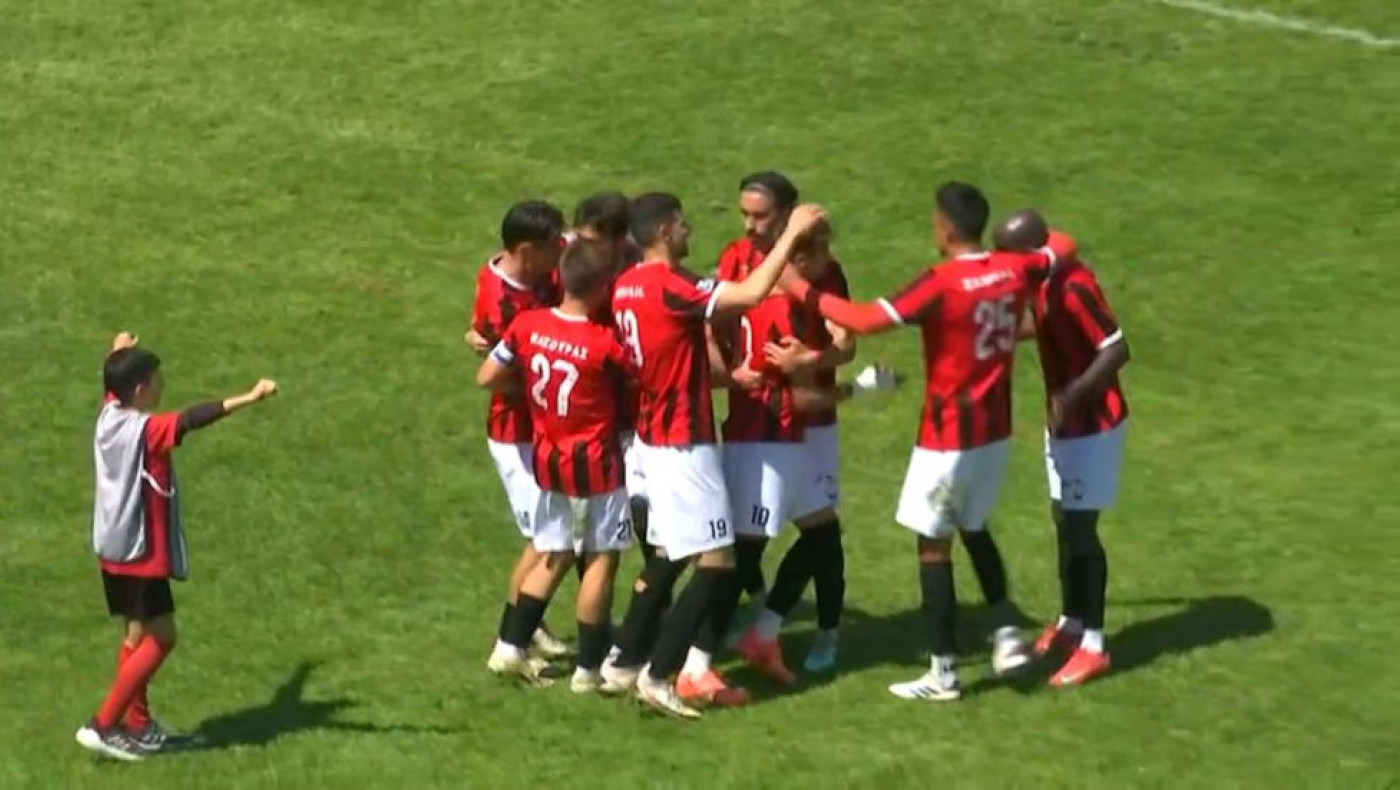 VIDEO: Ασύλληπτο ΓΚΟΛ... Πανέμορφη ενέργεια στην Πάτρα