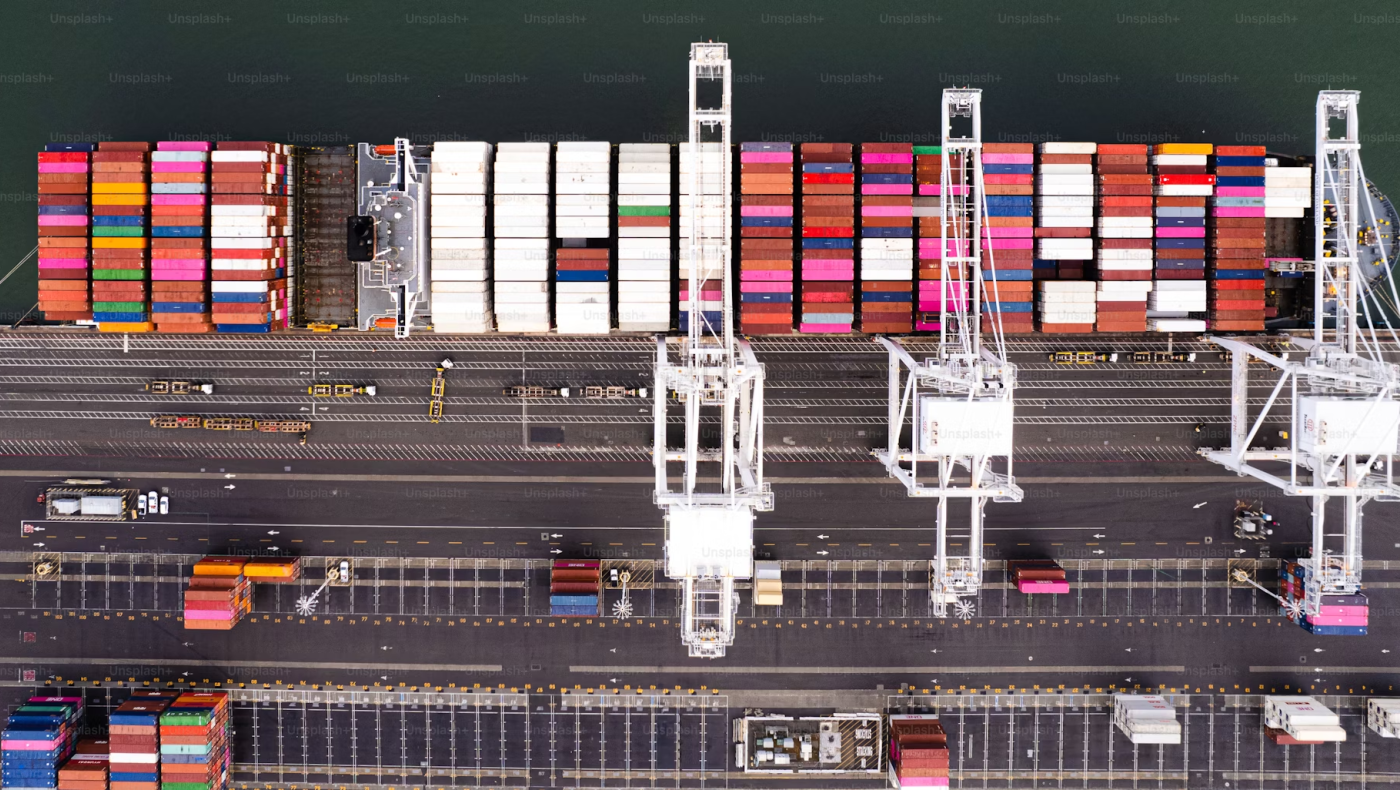 Δασμοί: Τι είναι, τι σημαίνουν και ποια προϊόντα αφορούν