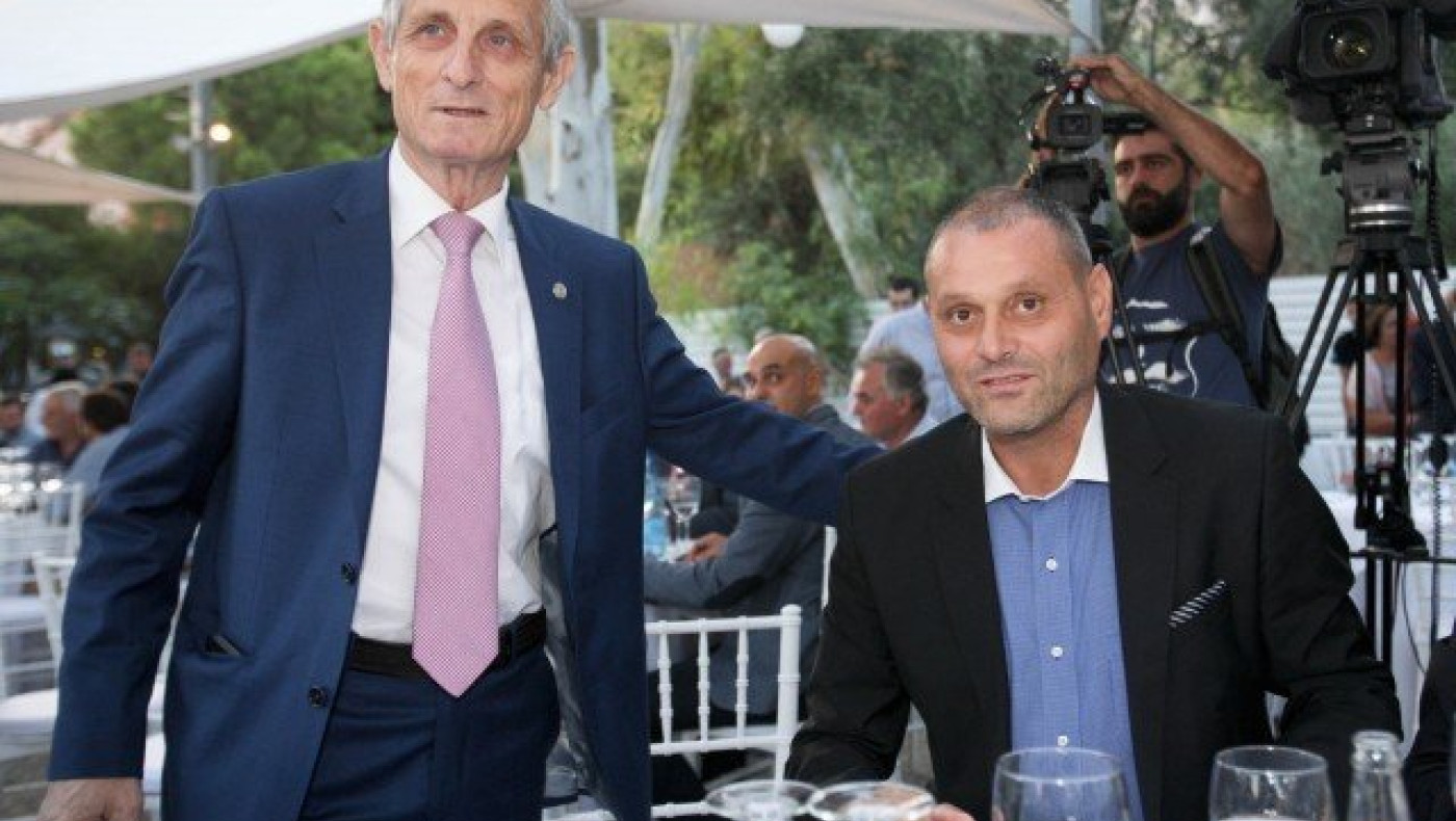 Καθόλου εύκολα δεν θα παραδώσει  τα όπλα το διεφθαρμένο σύστημα