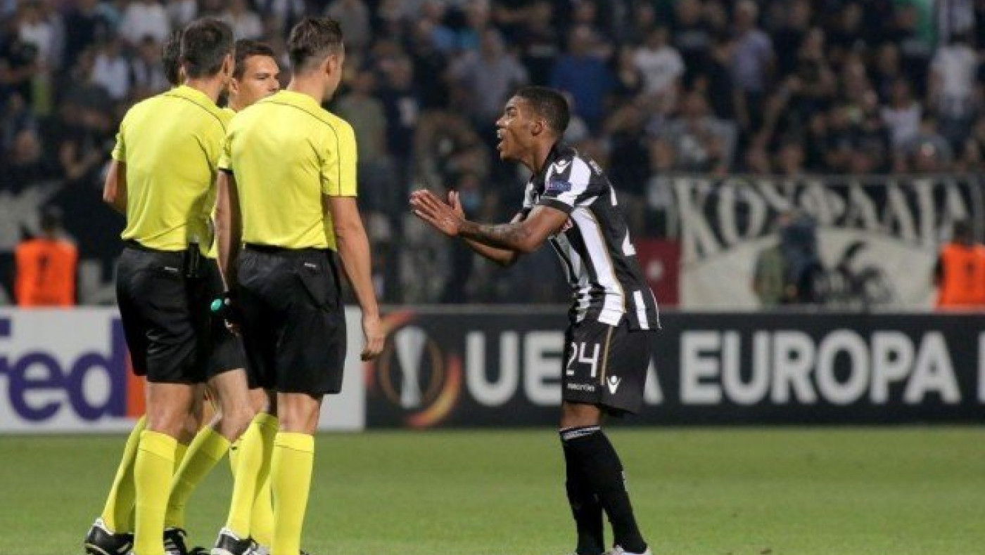 Ροντρίγκεζ: «Είδα   το χέρι, για μένα ήταν πέναλτι»