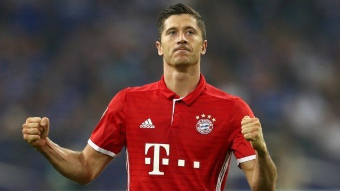 Αφού έχασε το... άχαστο, «καθάρισε» ο Λεβαντόφσκι (video)