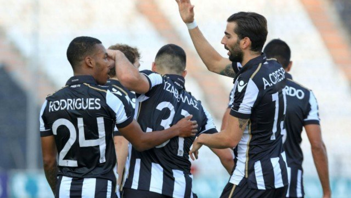 Tέλος                  τα...                κολλύρια