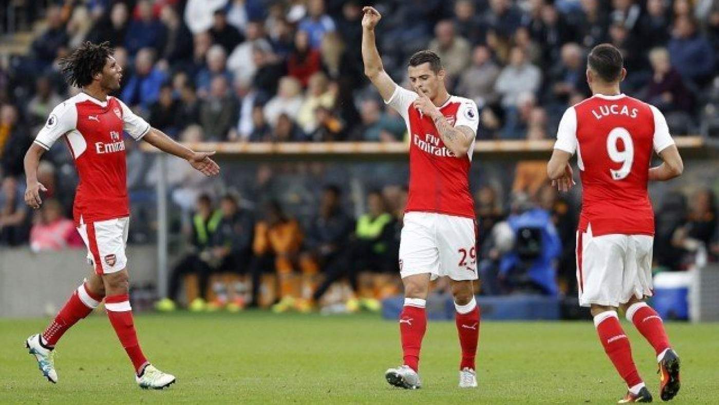 Γ(κ)ρανιτένιο γκολ    από τον     Τζάκα της Αρσεναλ